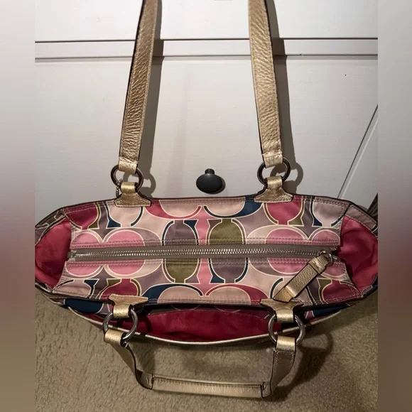2pc Limited Ed. Coach Multicolor Medium Signature Gallery Scarf Print Satin Tote - Picture 6 of 13